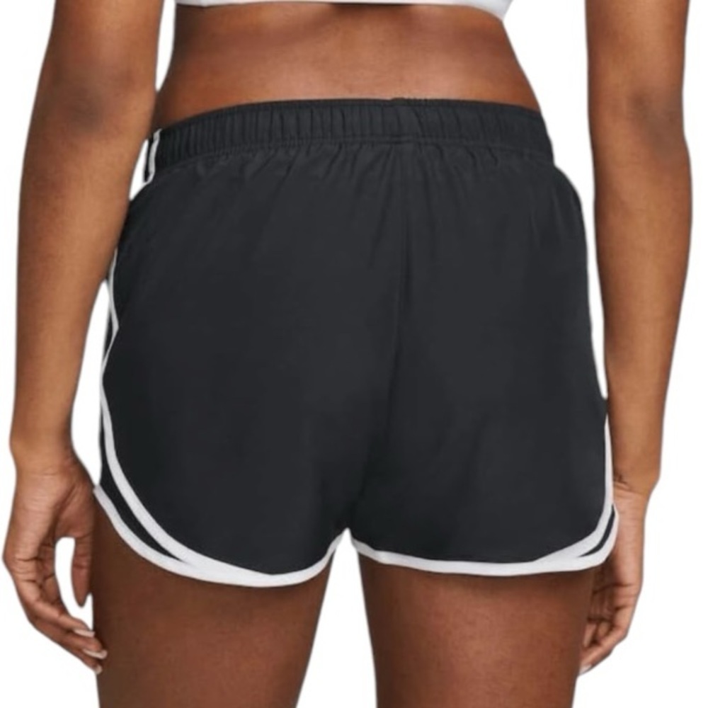 NWT Nike Women's Dri-fit Tempo Track 3.5 Short - Picture 3 of 8
